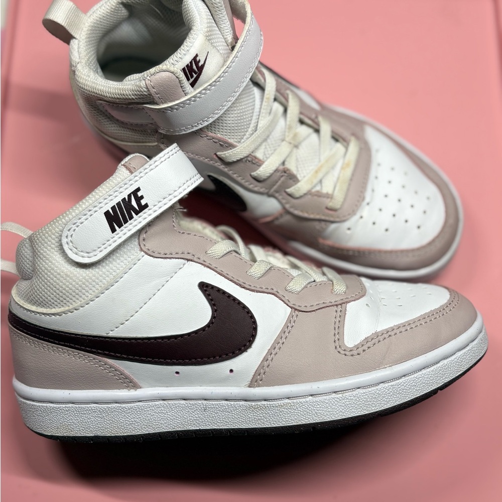 Nike White and Pink Sneakers Versatile Comfort